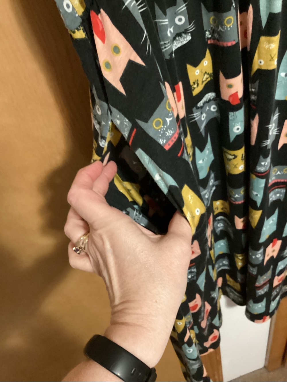 Women’s Black Midi Dress with Multicolor Cat Print, size 16 - Picture 5 of 7
